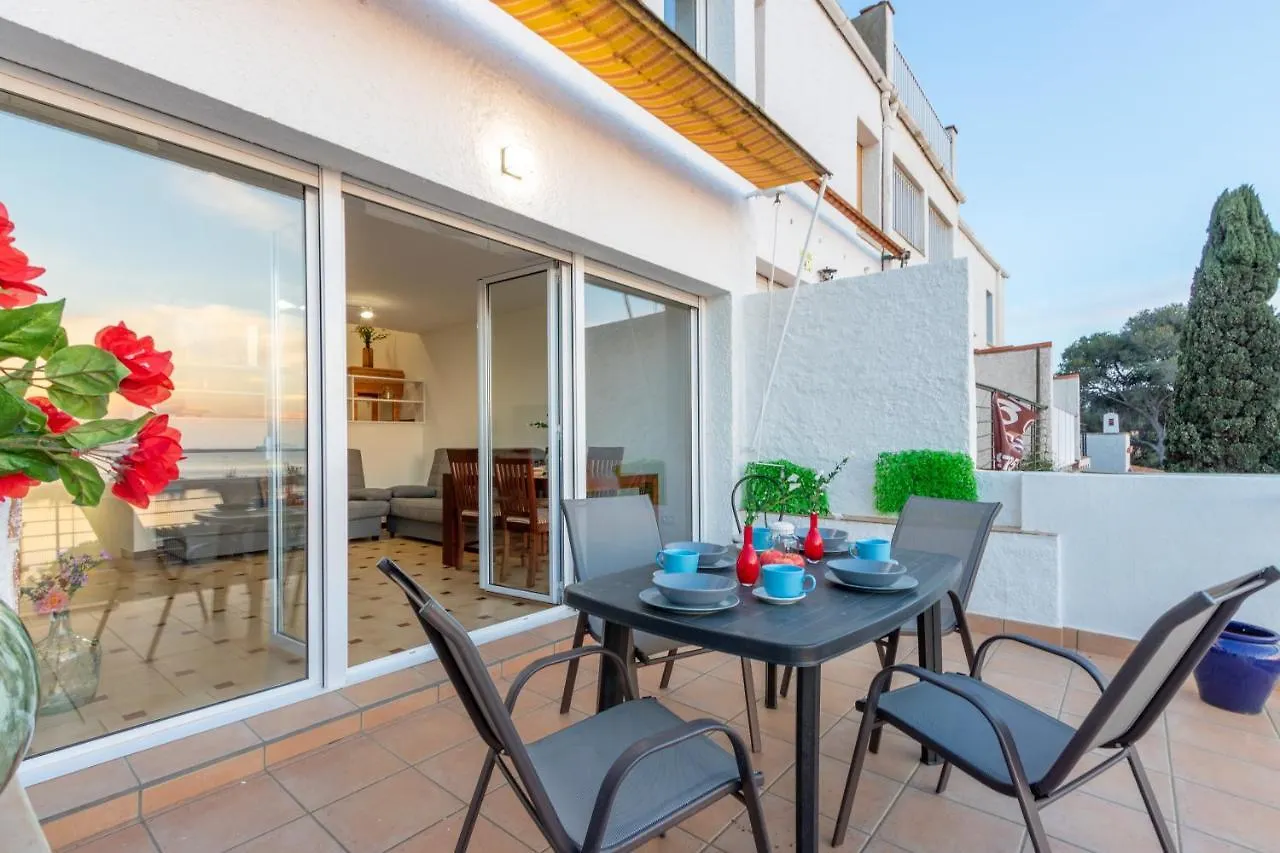 Dom wakacyjny Willa R30-Casa Junto Al Mar, Preciosas Vistas Roses